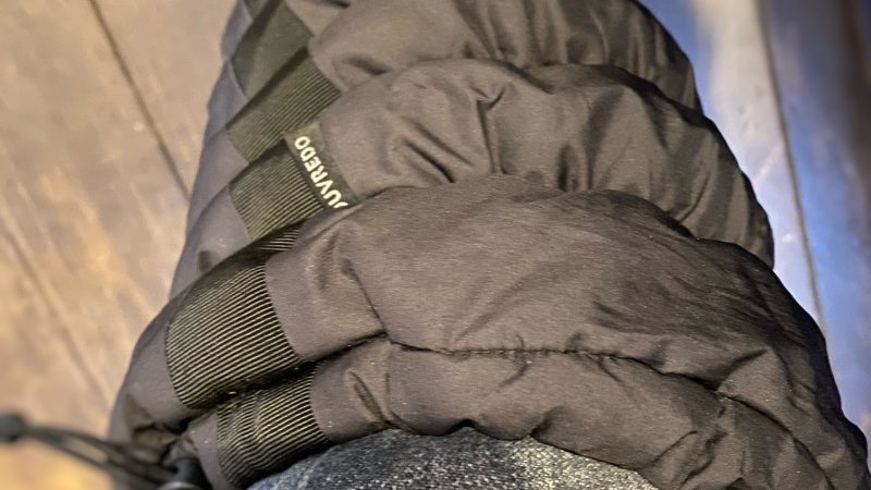 これ、何してると思いますか？！