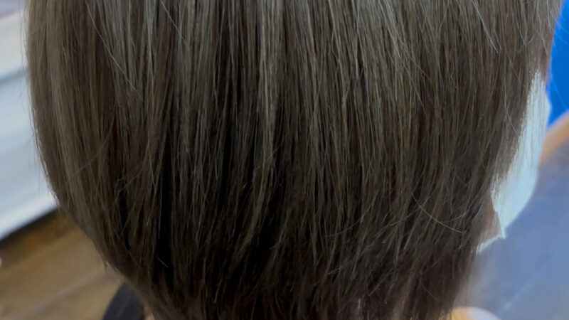 グレーヘアを楽しみませんか