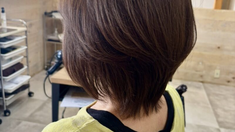 くすみベージュで大人上品に!