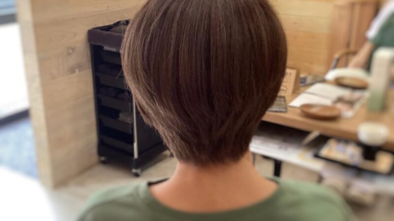 グレーヘアでツヤ髪✨