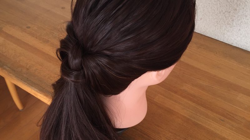 入学式のアレンジ、、ピンは使わず、、。